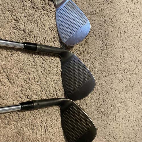 Used Right Handed M4 Regular Flex Steel Shaft Iron Set