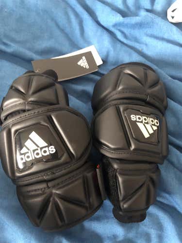 New Medium Adidas Freak Arm Pads