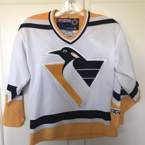 Vintage Penguins Youth Small Jersey