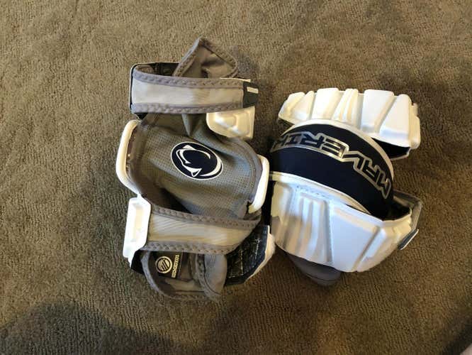 Penn State Team Issued New Large Maverik Max Arm Pads