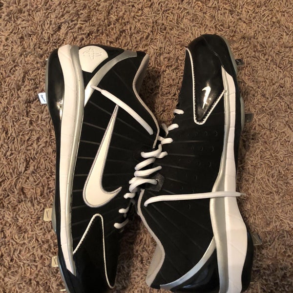 Black Men's 13 (Women's 14) Low Cut