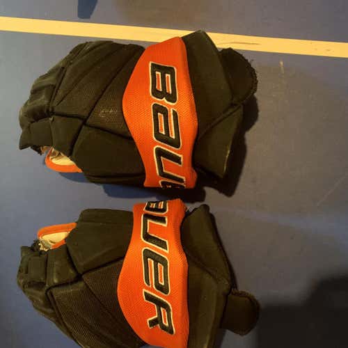 Omaha Lancers USHL Gloves
