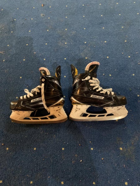 Used Bauer S180 D&R (Regular)  Size 5 Hockey Skates