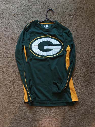 Adult Large  Green Bay Packers Shirt