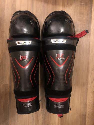 Used Bauer Vapor 1X Lite Shin Pads
