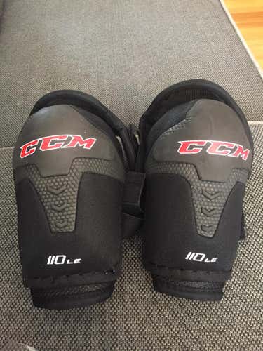 New CCM Elbow Pads Senior Small