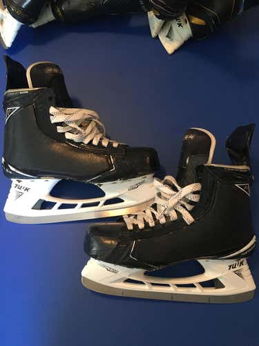 Senior Used Bauer Supreme 1S Hockey Skates D&R (Regular) Pro Stock Size 8.5