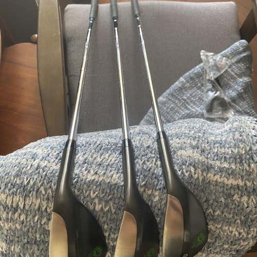 3 Club Wedge Set Right Handed BombTech Wedge