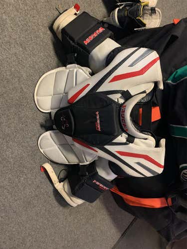 Used Large Vaughn Vision 9200  Goalie Chest Protector