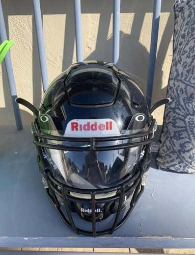 Used Riddell Speedflex R41195 Helmet