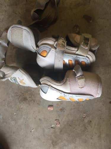 Used Medium Reebok 4K Elbow Pads