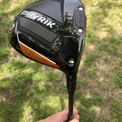 Used Right Handed Mavrik Stiff Flex Loft 9 Driver