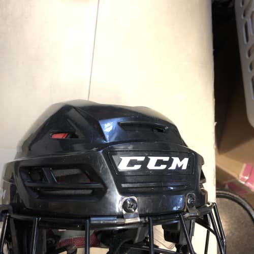 Black Medium CCM Resistance Helmet