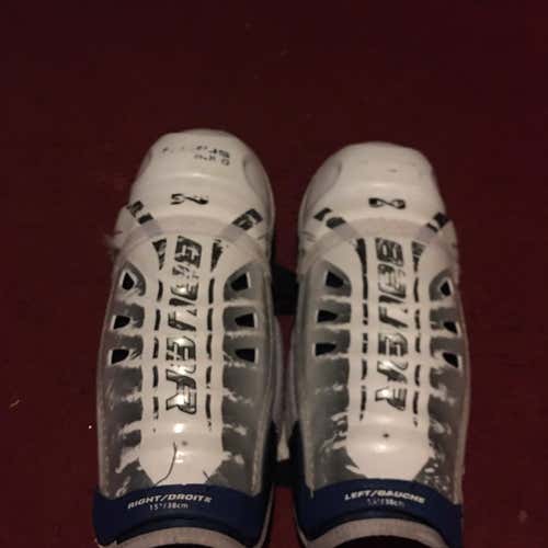 Used Bauer Nexus 8000 Shin Pads