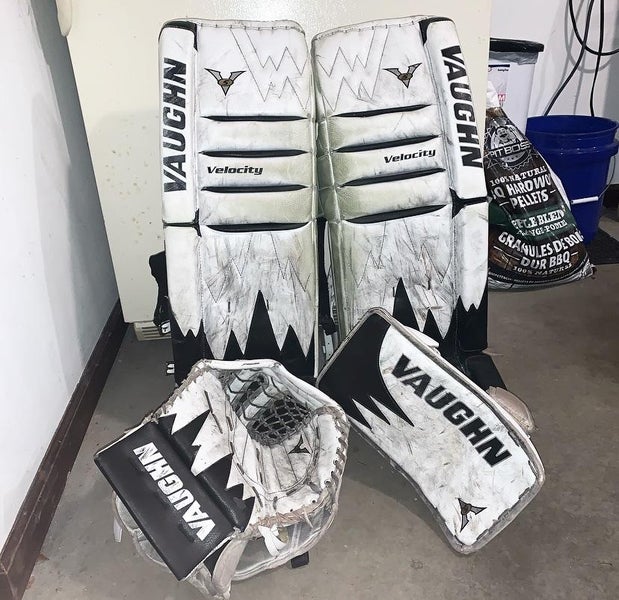 Used 34+1 Velocity V5 Goalie Full Set