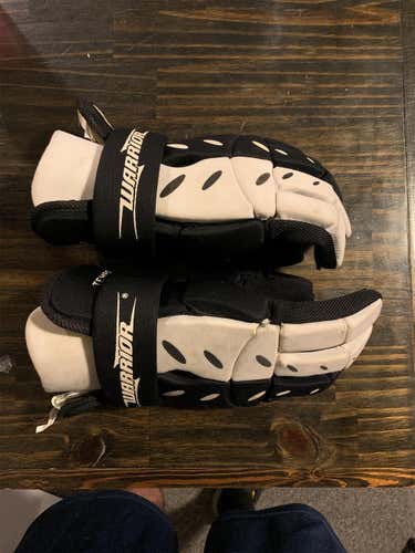 Black Used Player Warrior 13" Lacrosse Gloves