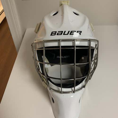 White Used Bauer NME 9 Goalie Mask