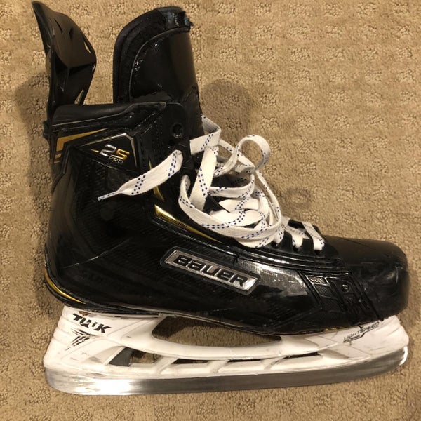 Used Bauer Supreme 2S Pro EE (Extra Wide) Size 8.5 Hockey Skates