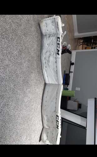 Used 35" CCM Premier II Pro Goalie Leg Pads