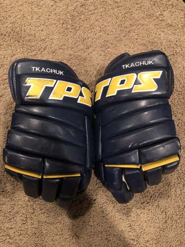 Used Senior Gloves 14" Pro Stock