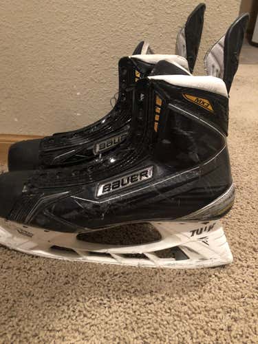 Senior Used Bauer Hockey Skates Size 7.5
