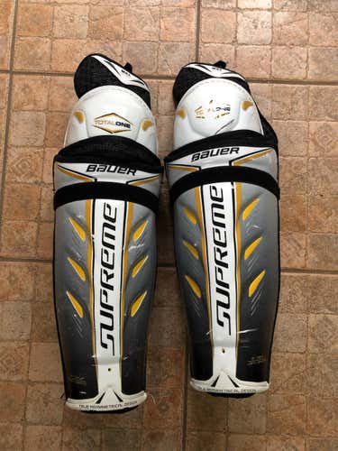 Used Bauer Supreme TotalOne  Shin Pads