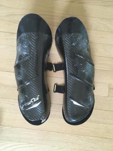 Shin Guards Used One Size Fits All Slytech Shin Guard