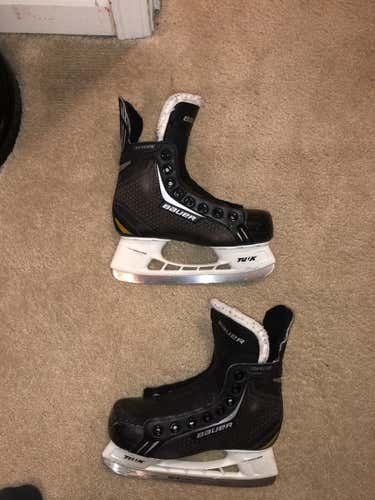Junior Used Bauer Supreme One.4 Hockey Skates D&R (Regular) Size 2