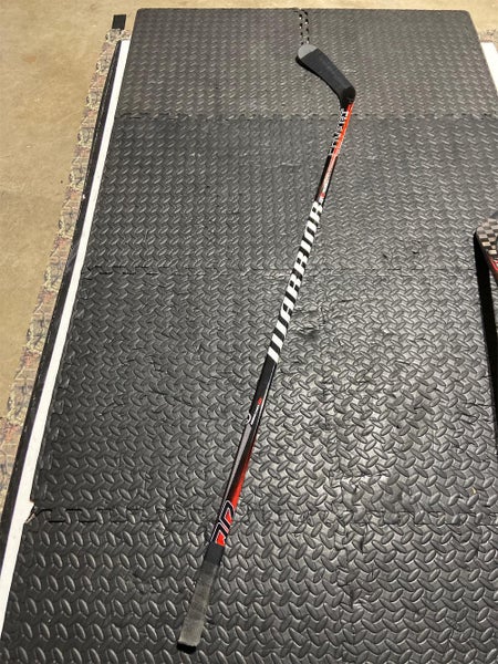 Used Left Handed QRE Pro Team Heel Hockey Stick