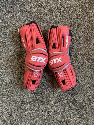 Used Medium STX Stallion HD Arm Pads