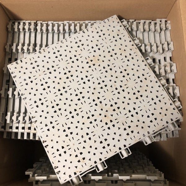 32 Outdoor Sport Court Tiles