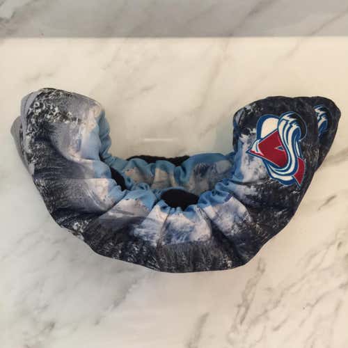 Colorado Avalanche Team Issued Skate Soakers Size Medium, Junkyard Athletic