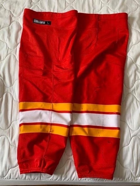 Calgary Flames Retro Socks Size Large