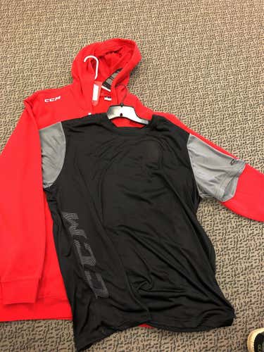Ccm XXL Team Red Hoodie And Black/Gray T-shirt Bundle