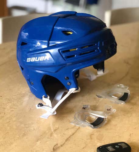 Bauer Re-Akt 200 Hockey Helmet *Send Offers!*
