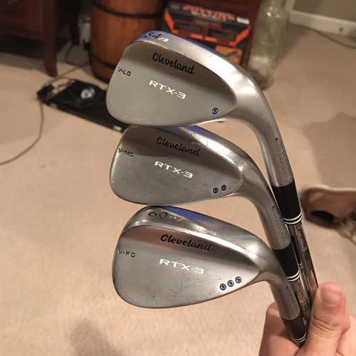Used Right Handed RTX-3 Wedge Flex Steel Shaft Wedge