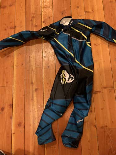 Used Large SYNC Champ GS Suit FIS Legal