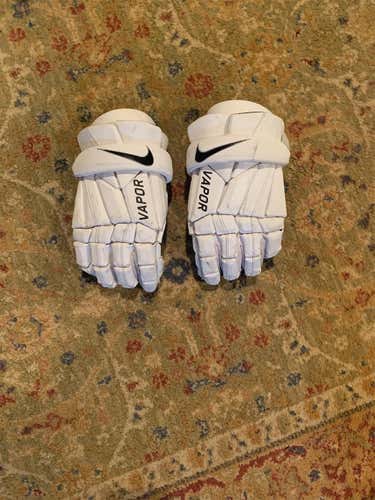 White Used Player Nike Vapor Medium Lacrosse Gloves