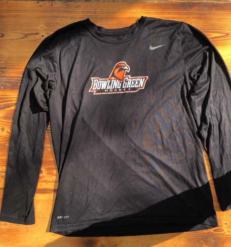 Bowling Green Used Men's Large Nike Shirts