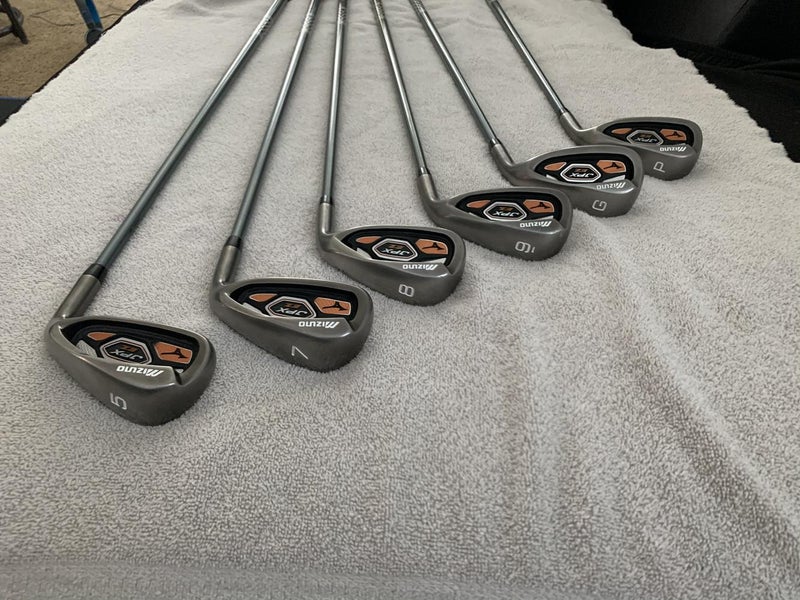 Used Men's Mizuno Right Handed JPX EZ Iron Set Regular Flex Graphite Shaft