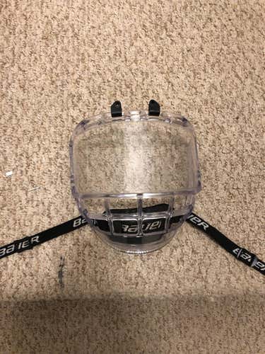 Used  Bauer Concept 2 Full Shield