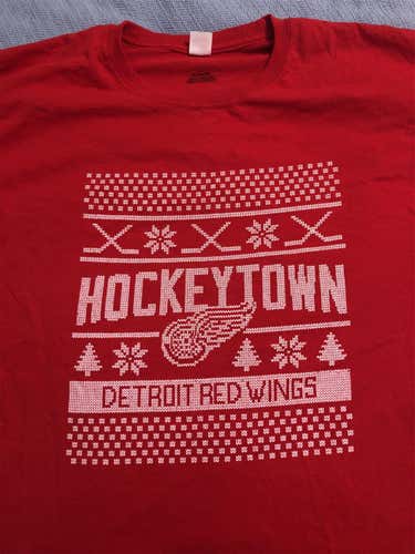 Red Unisex XL  Shirts