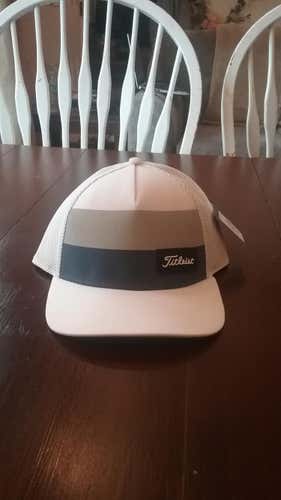 *New*  Titleist Surf Stripe Mesh Snapback