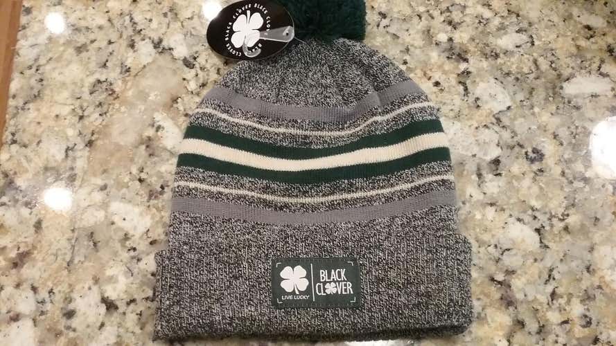 *New* Black Clover Live Lucky Gray / Green/ White Winter Cap