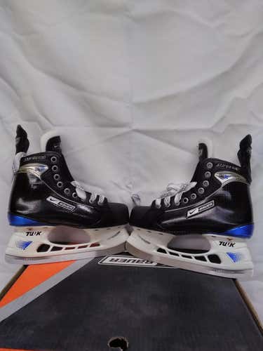 Junior New Bauer Hockey Skates D&R (Regular) Size 3.5