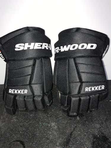 New Sher-Wood M60 14" Hockey Gloves
