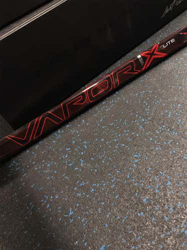 New Bauer Vapor 1X Lite Hockey Stick Left P92 67flex
