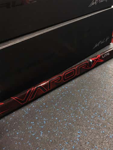 New Bauer Vapor 1X Lite Hockey Stick Left P88 87flex