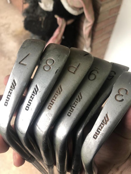 Used Men's Mizuno Right Handed Iron Set Steel Shaft