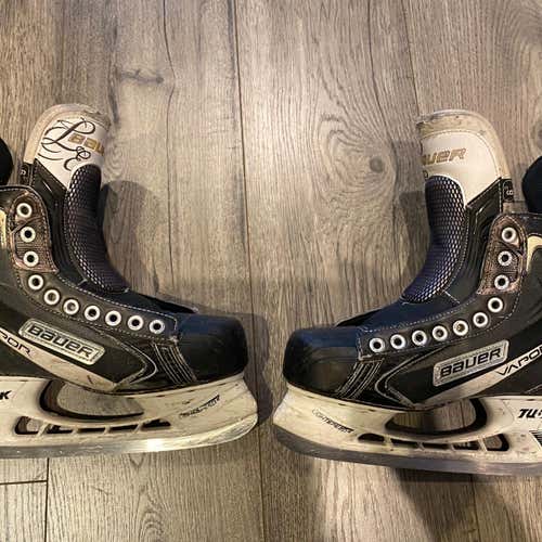 Bauer X7.0Le Size 6D Skates